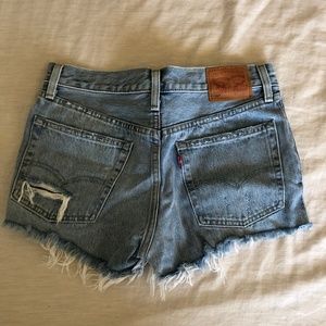 Levi cut offs